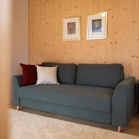 Gratzenthal Boutique *